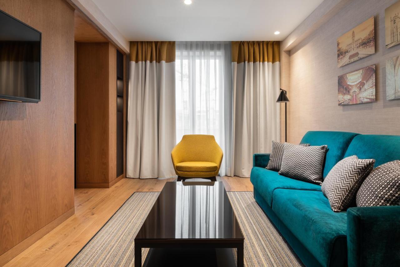 Eurostars Aliados Hotel ปอร์โต ภายนอก รูปภาพ Living room