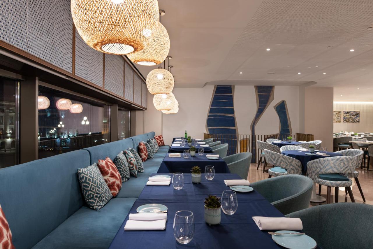 Eurostars Aliados Hotel ปอร์โต ภายนอก รูปภาพ The interior of the restaurant